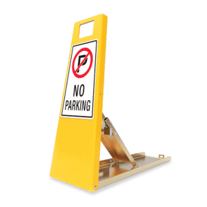 Lock-up with No Parking sign
