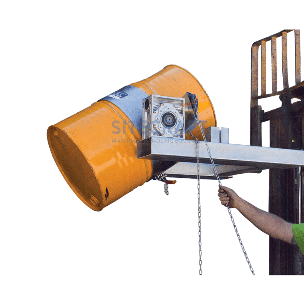 Forklift Drum Rotator – Manual Chain Operation Close Up