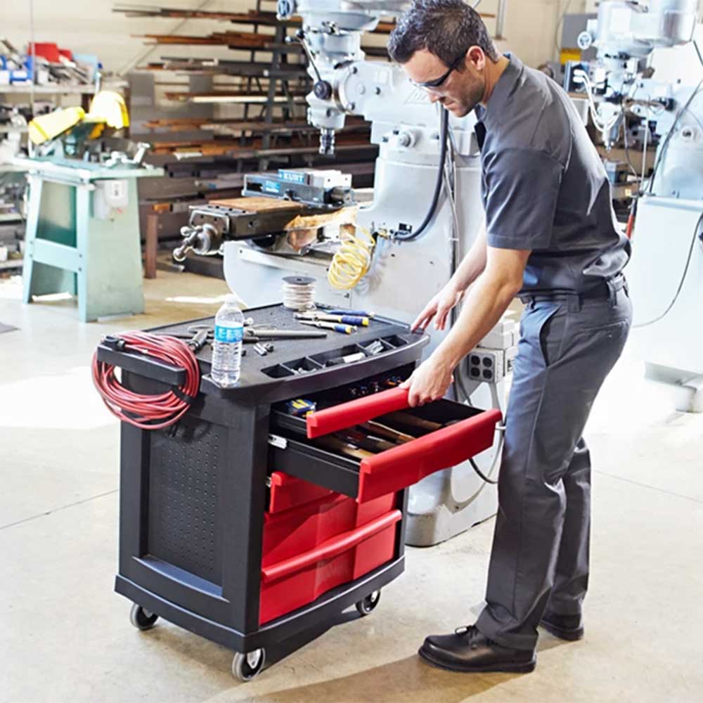 The Rubbermaid 5 Drawer Mobile Work Centre